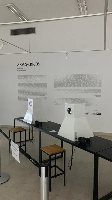 Assombros, de Iain Mott & Simone Reis